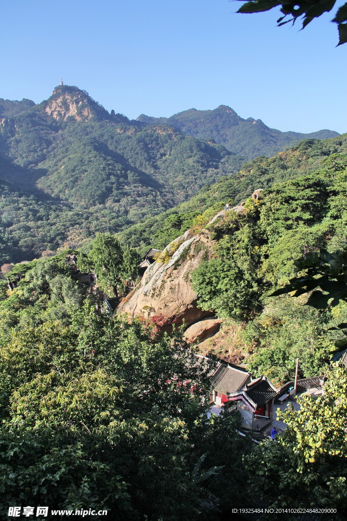 千山