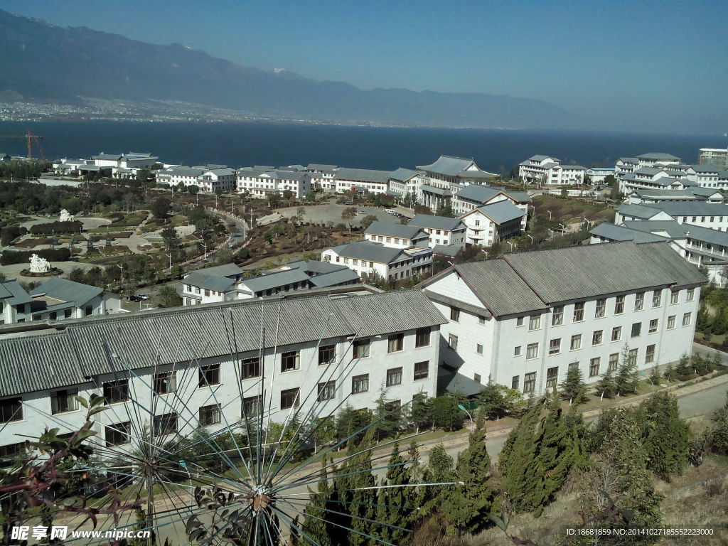 苍山洱海远景