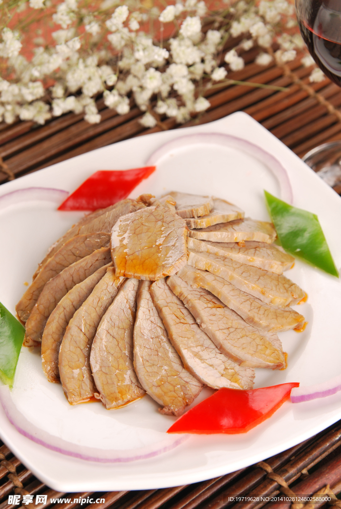 川香小牛肉