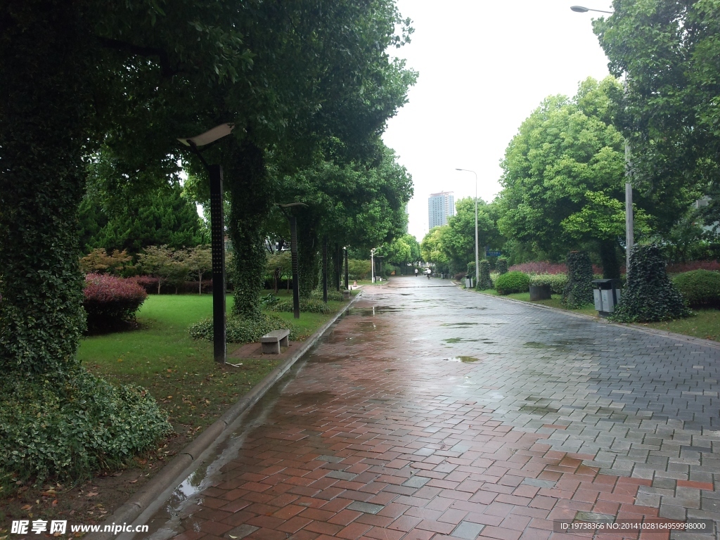 雨天情景