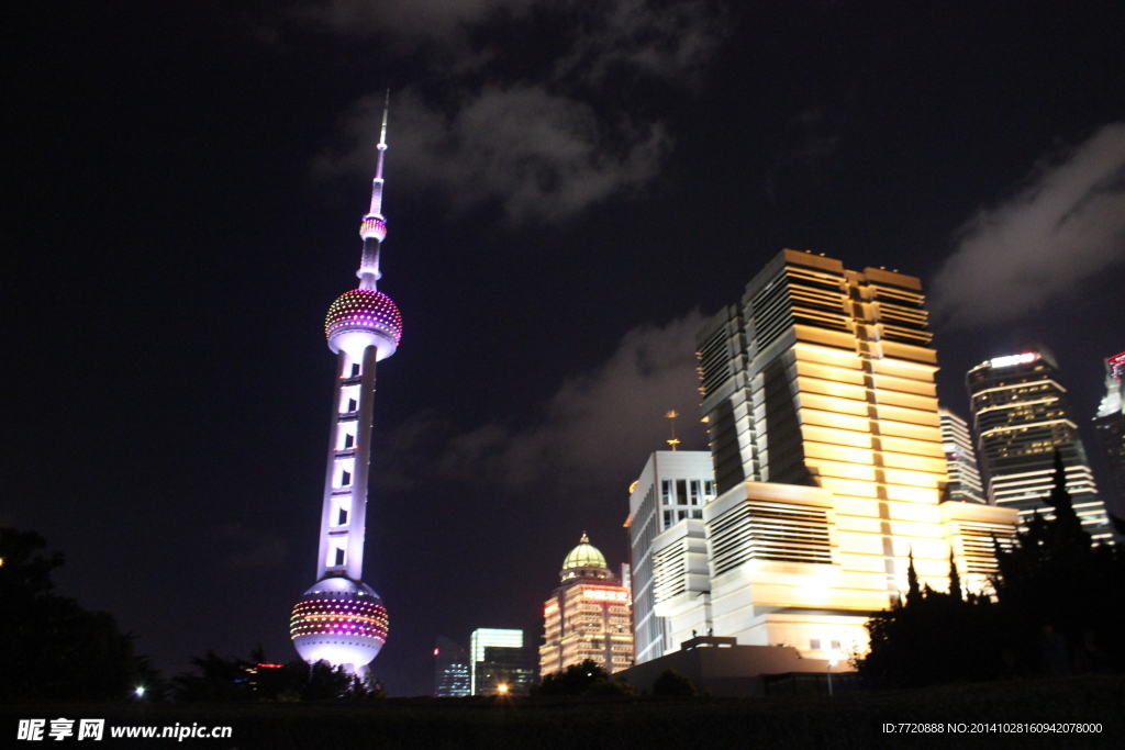 东方明珠