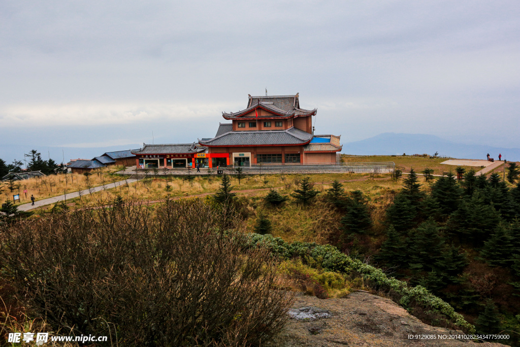 峨眉山