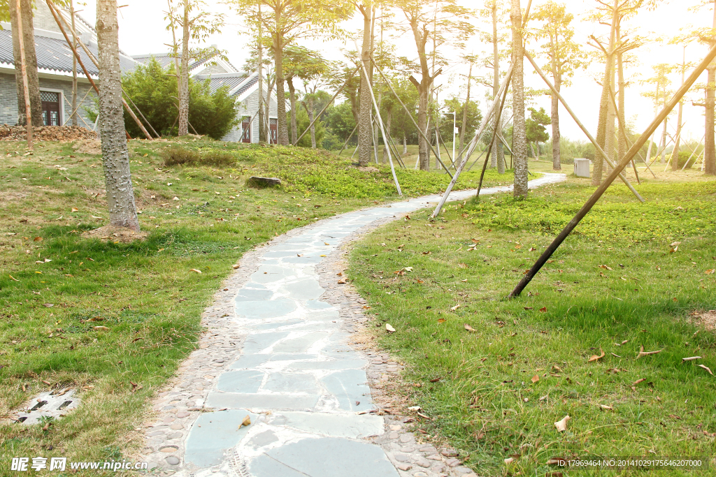 小路