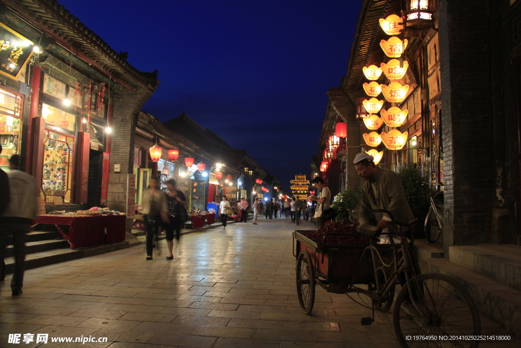 古镇夜景