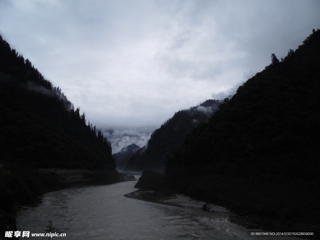 山水
