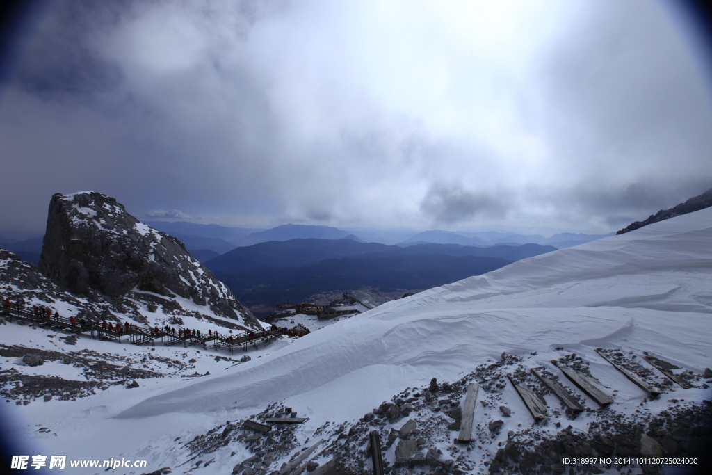 玉龙雪山