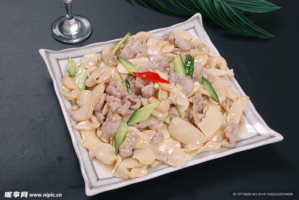 口蘑肉片