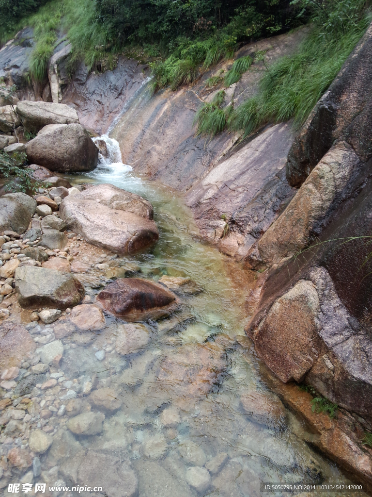 石头流水