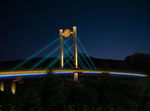 大桥夜景效果图