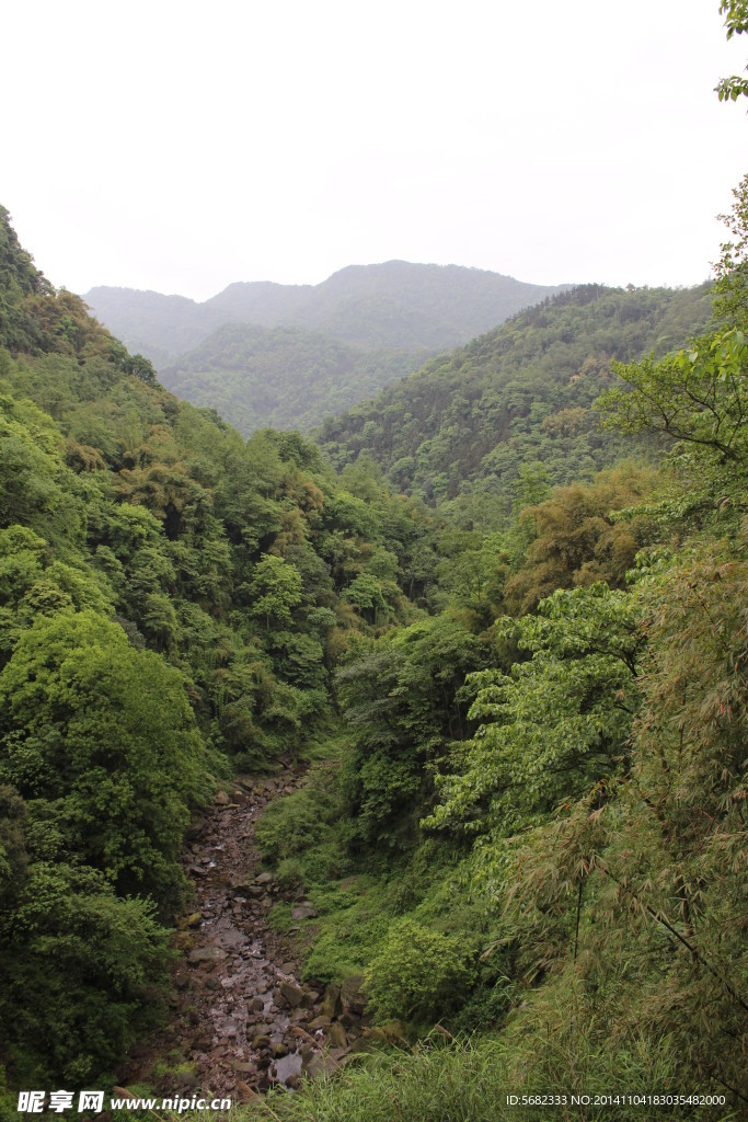 峨嵋自然风光