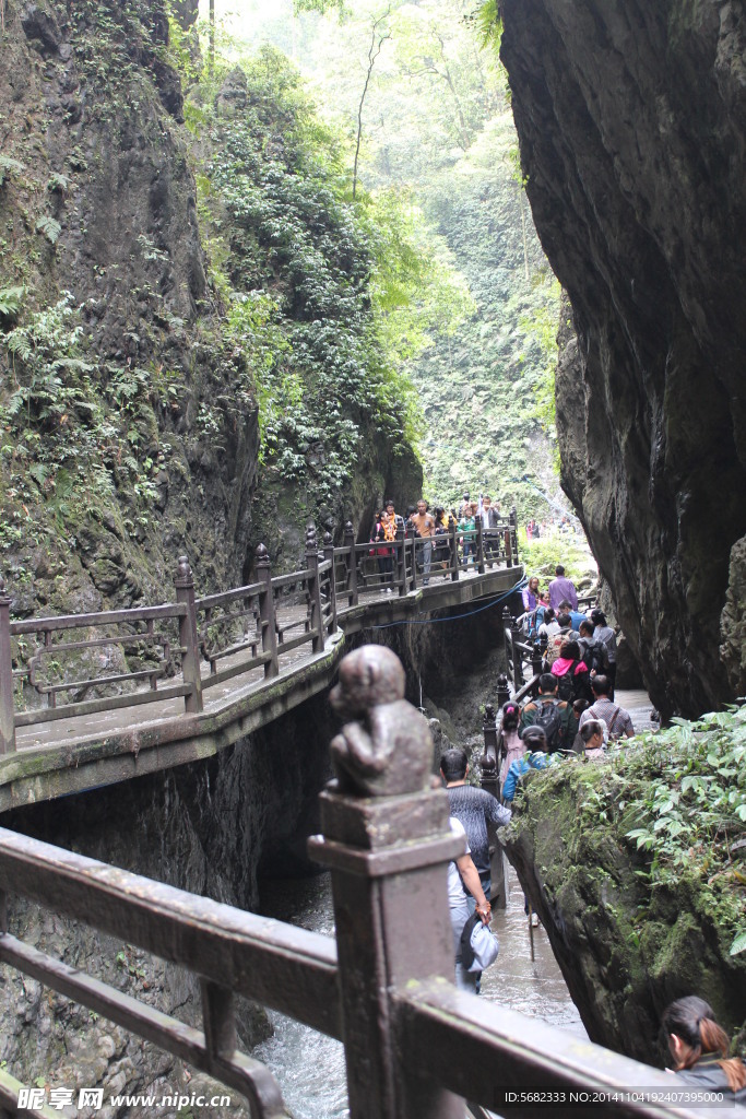 峨嵋风光