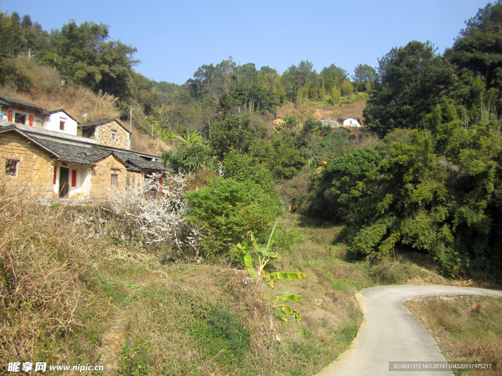 家乡小山村