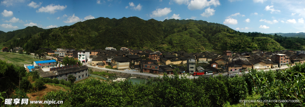 村庄全景