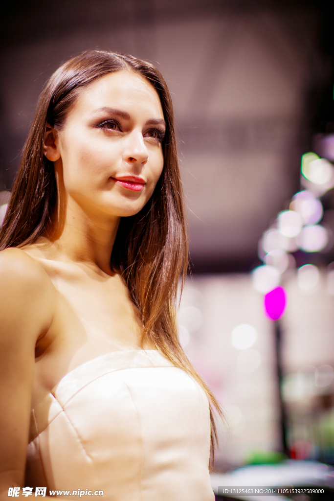 女模