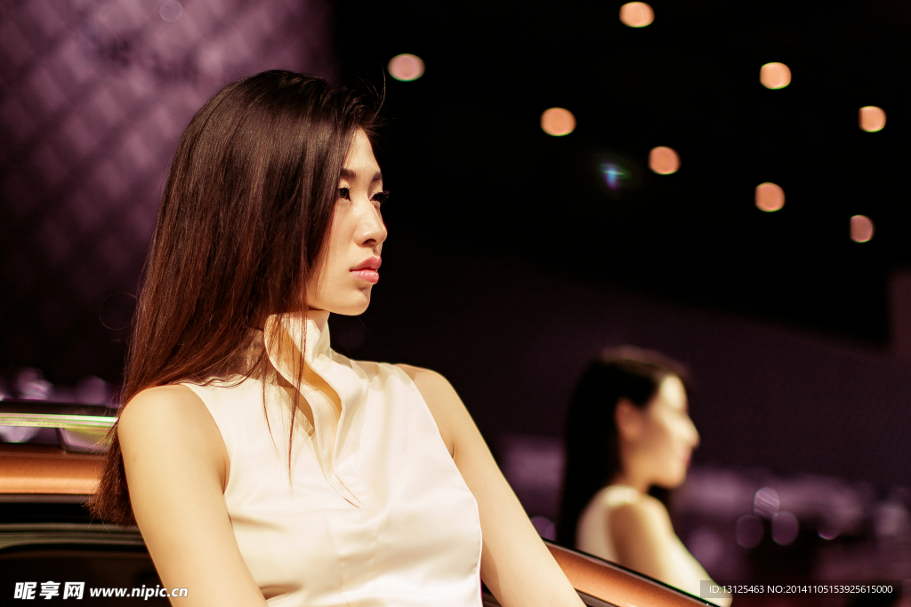 女模