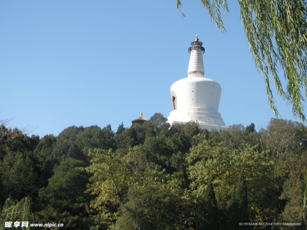 北海白塔