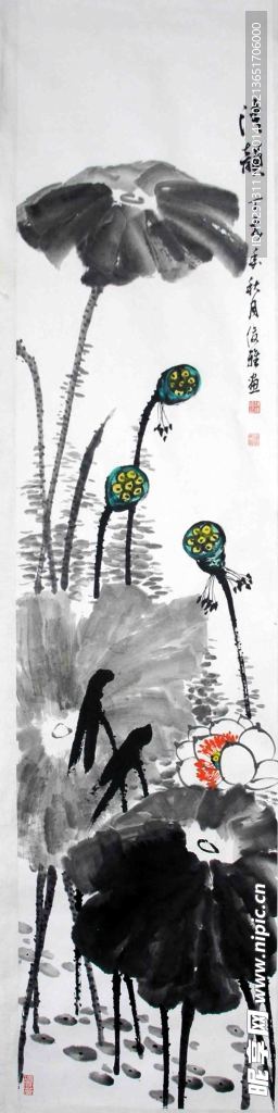 荷花水墨画