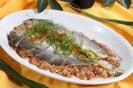 黄鱼鲞蒸肉末