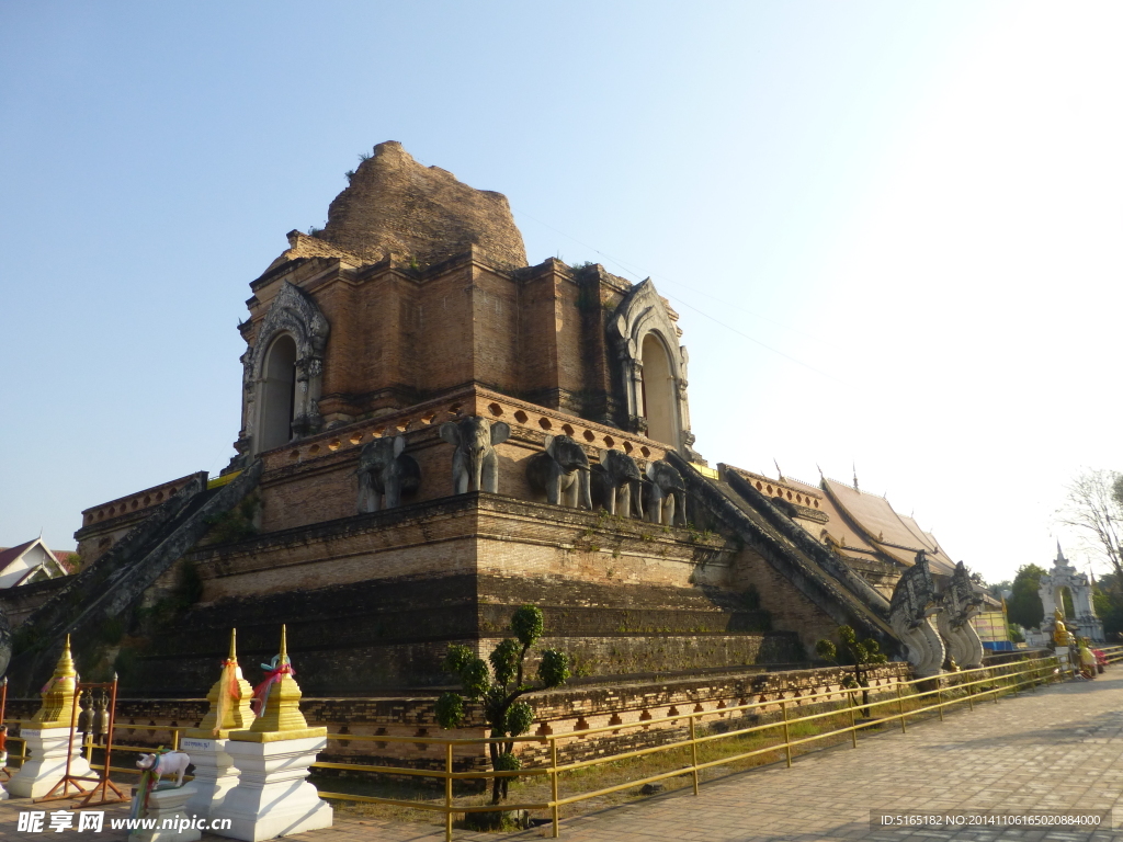塔寺景