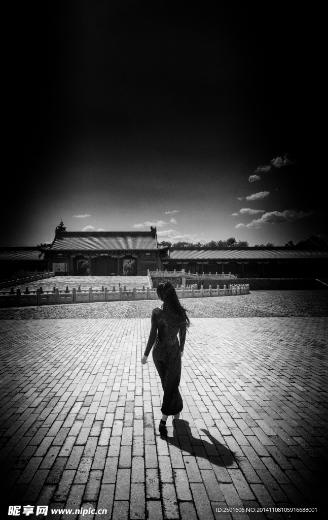 北京故宫女子