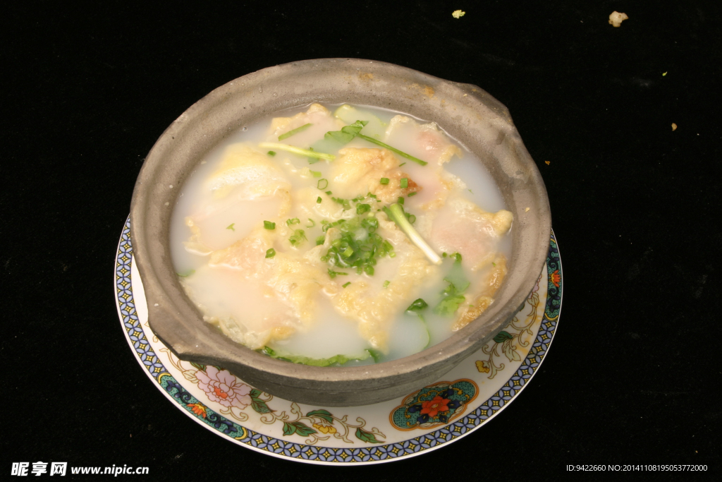 砂锅酥肉