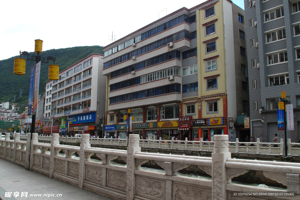 康定县城