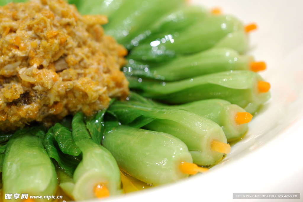 蟹粉扒菜胆