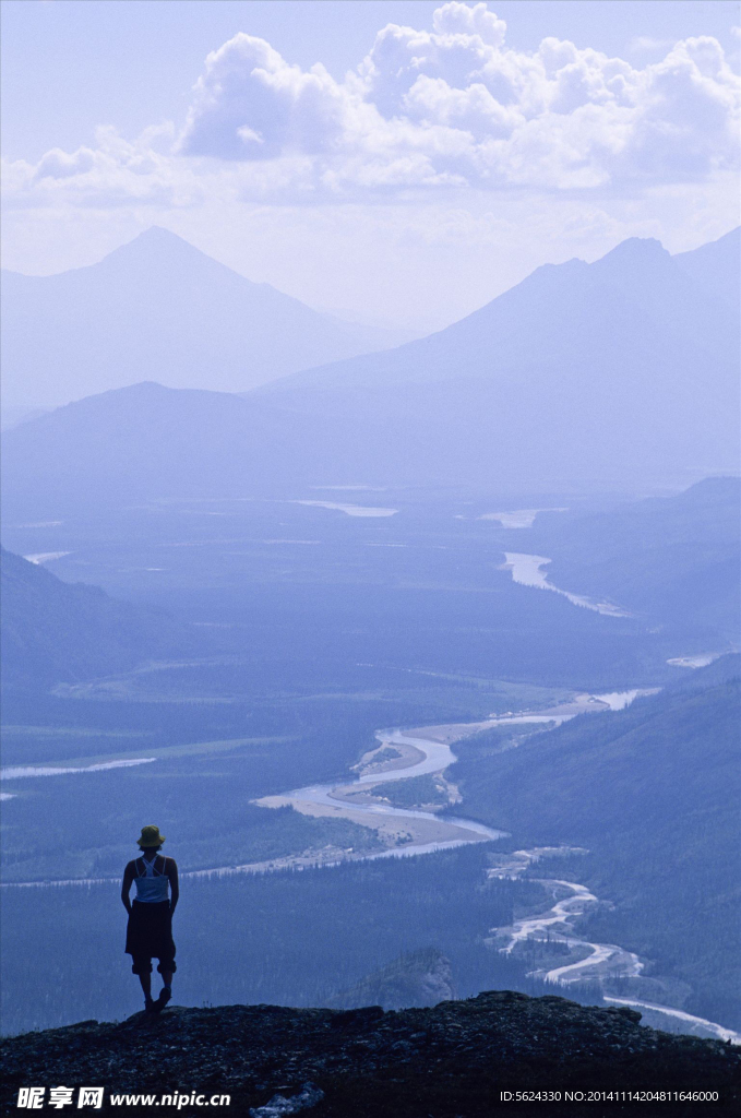 男人 山顶