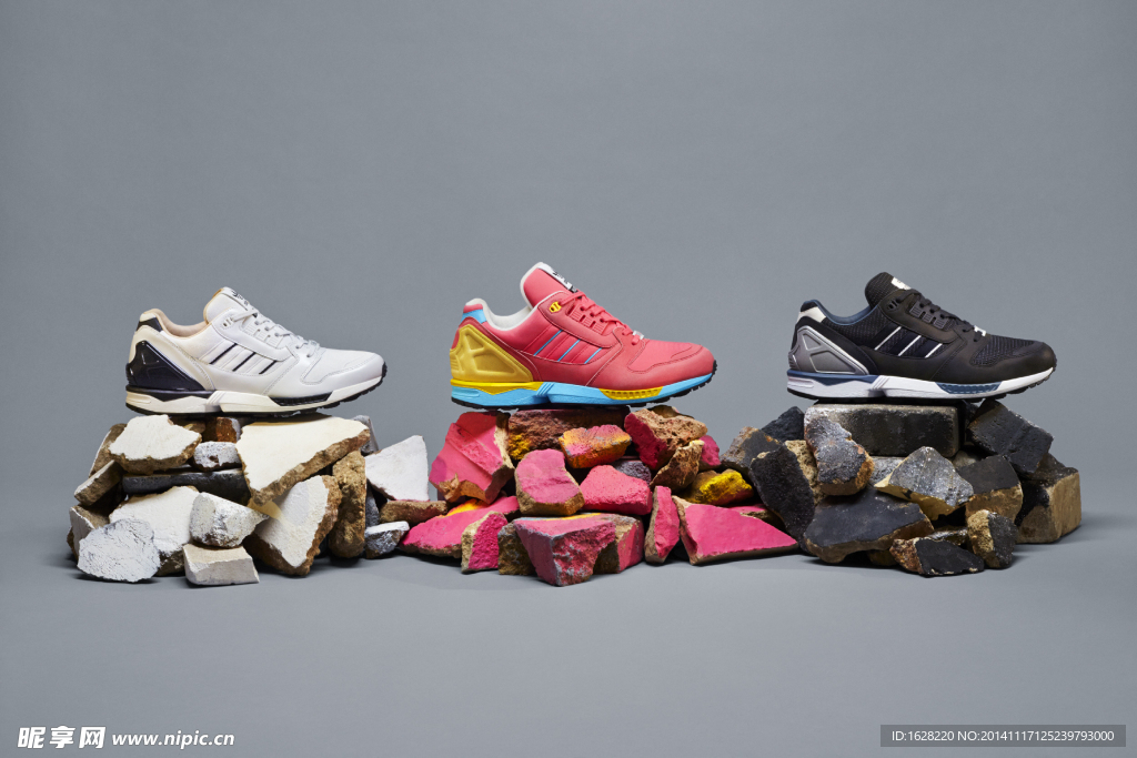 ADIDAS 休闲 运动鞋