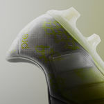 ADIDAS顶级足球鞋