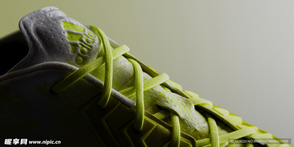 ADIDAS顶级足球鞋