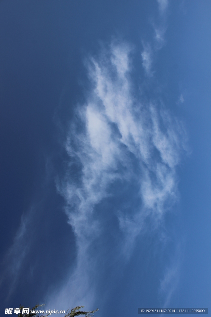 天空白云