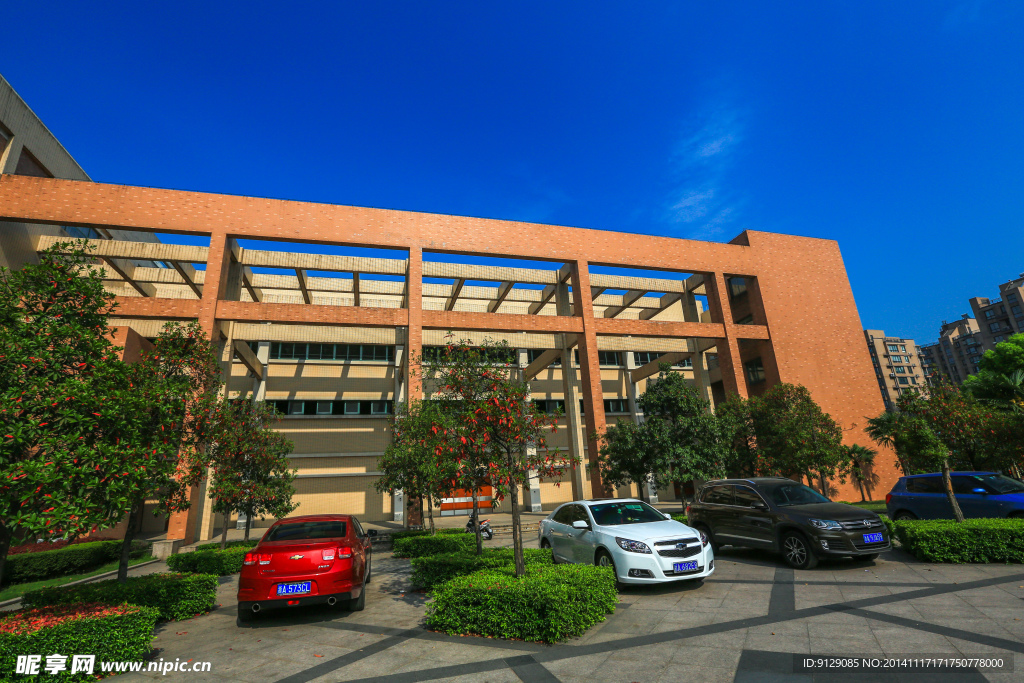 浙江大学