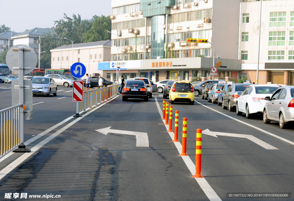 城市道路交通摄影