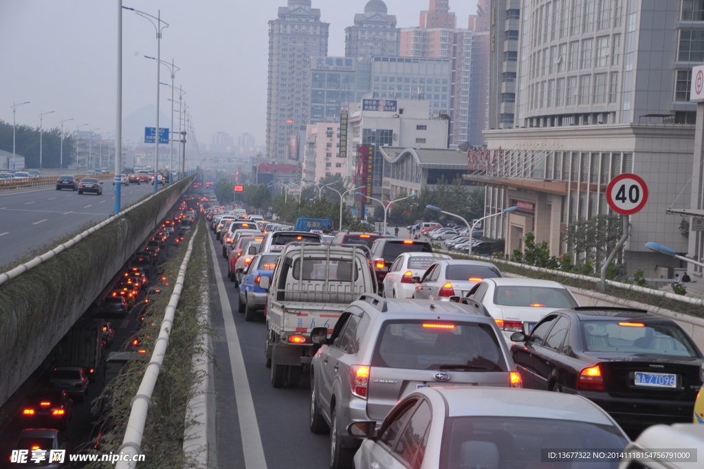 城市道路交通摄影