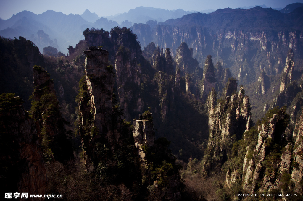 张家界奇峰