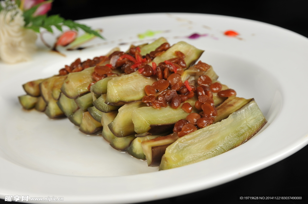 黄豆酱蒸茄子