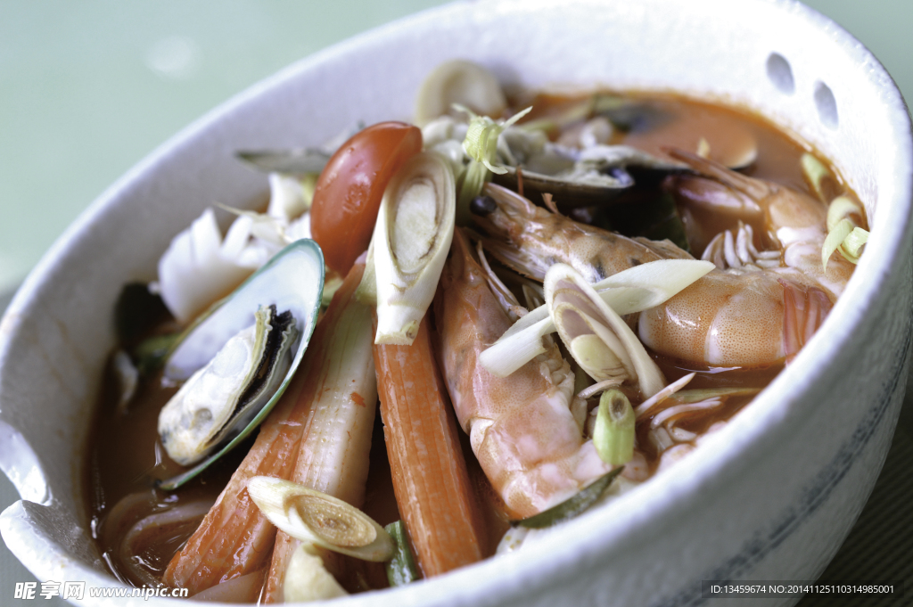 海鲜肉末豆腐汤