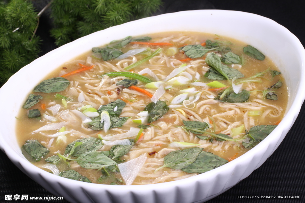 芝麻叶豆面条
