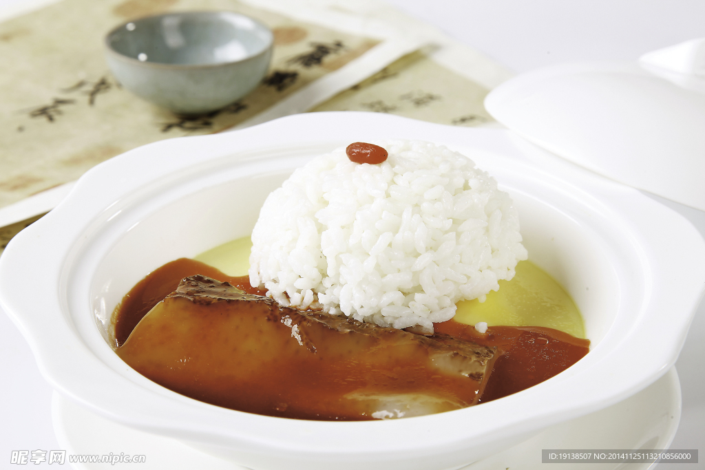 贵妃天鹅肝捞饭