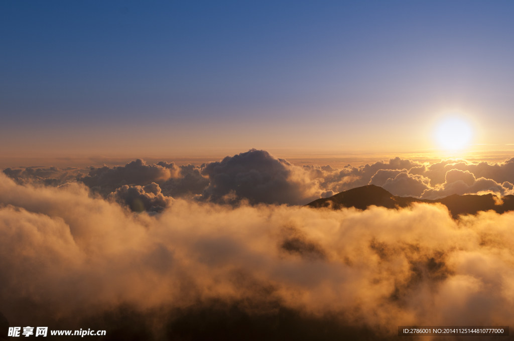 夕阳天空云彩