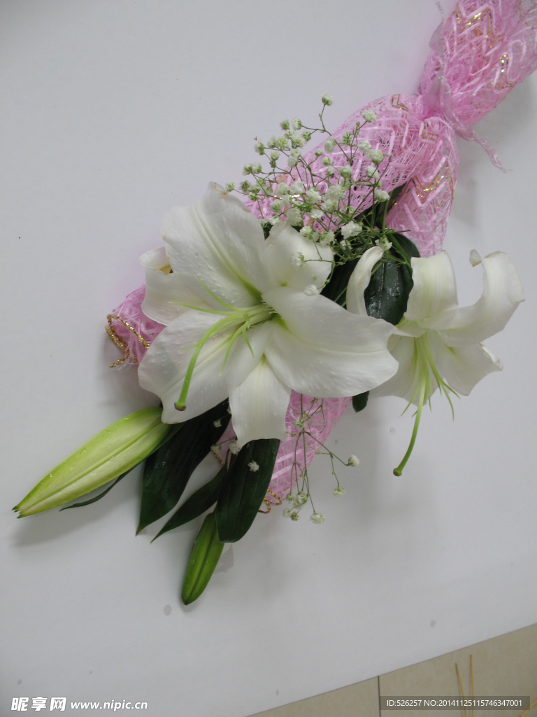 百合