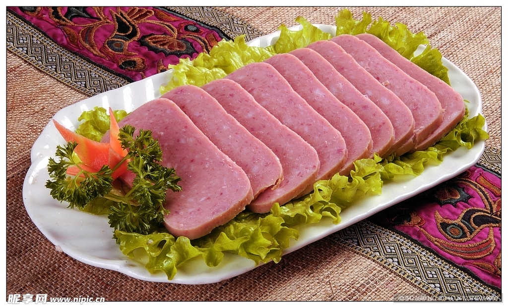 午餐肉