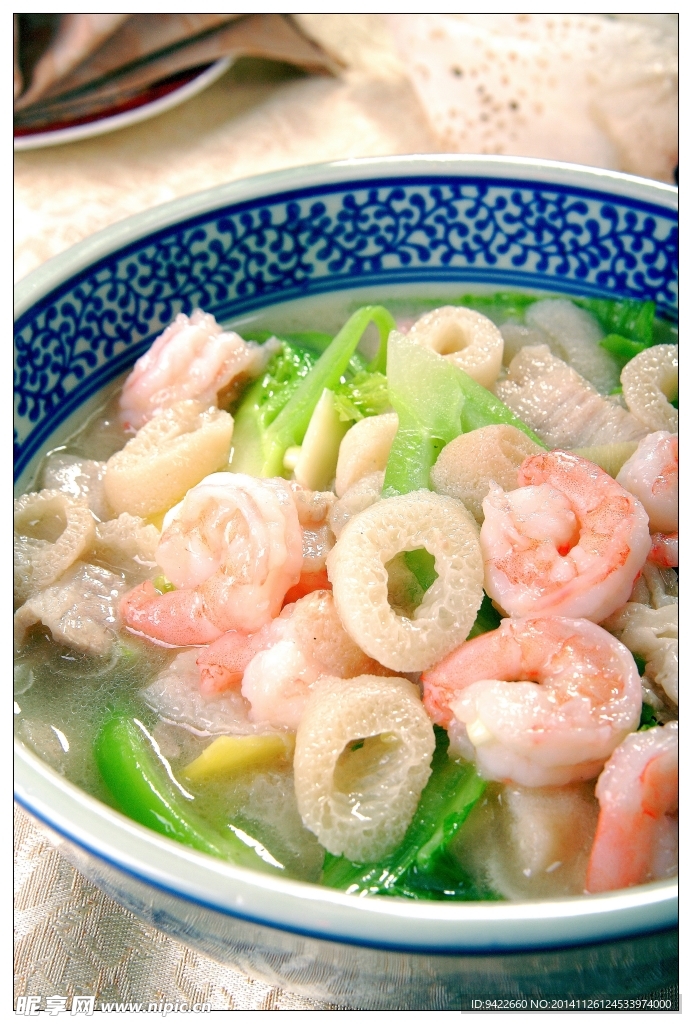 虾球冒鲜竹荪