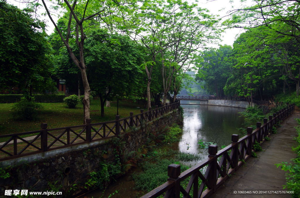 山水风景园山湖