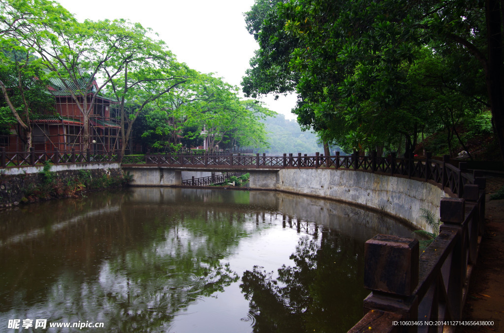 山水风景园山湖