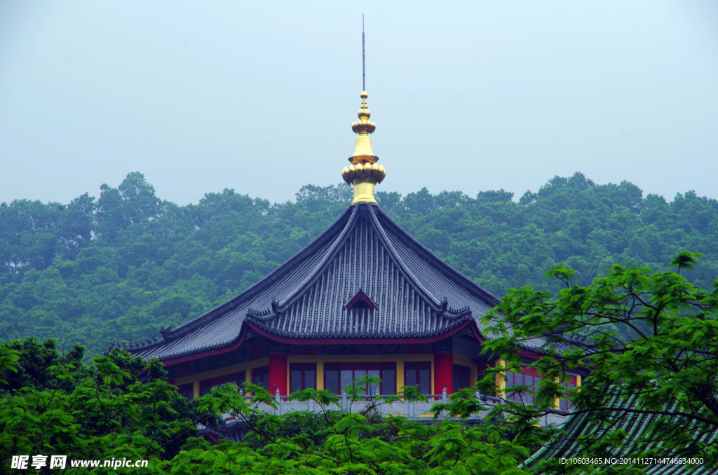 园山风光妙觉寺塔