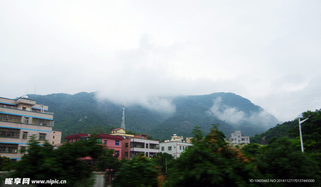 园山烟雨山水风光