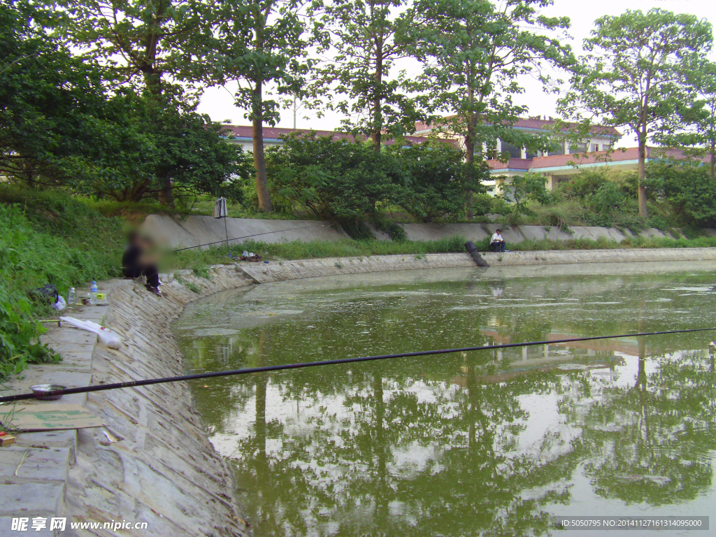 湖水美景