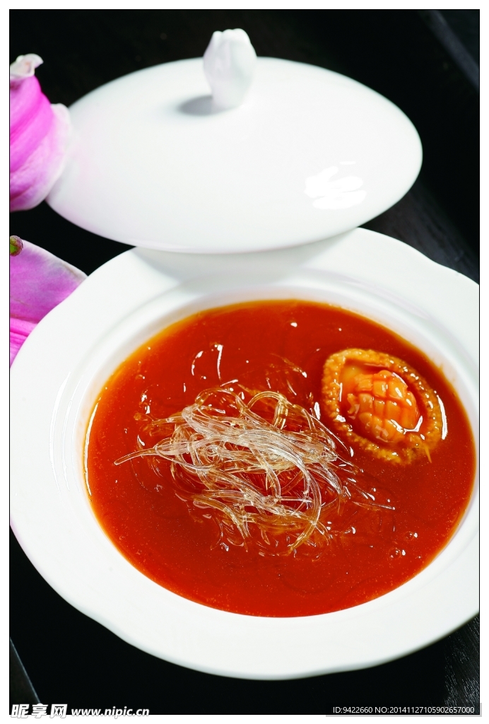 鱼翅煲鱼仔捞饭位